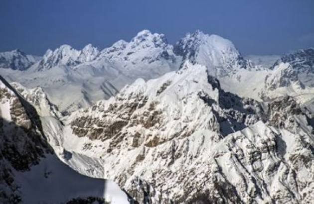 AUMENTA NEVE AD ALTA QUOTA SULLE ALPI