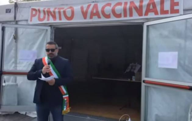 Diego Vairani augura la Buona Pasqua dal Punto Vaccinale (Video)