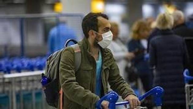 Italia, quarantena e doppio tampone per chi arriva fino al 30 aprile