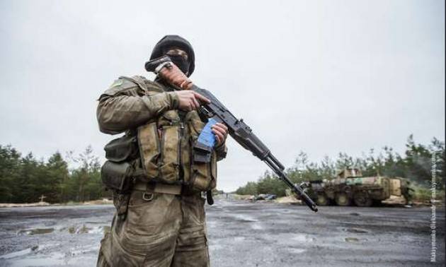 Ucraina sotto la minaccia russa, Zelenskij chiede aiuto all’Europa