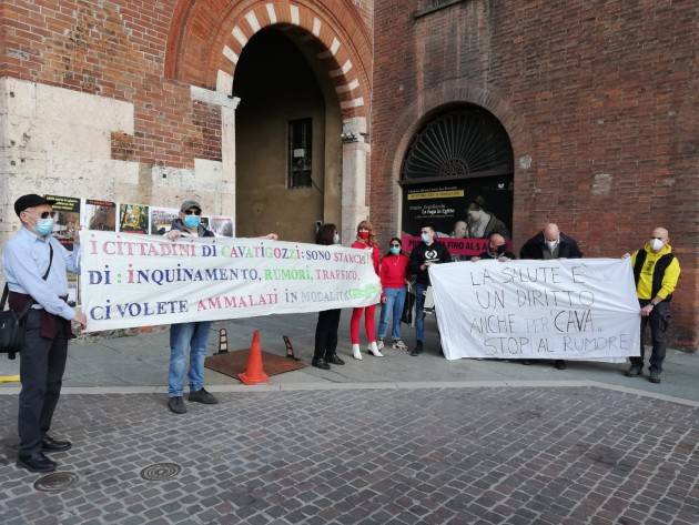 Cremona  Salta incontro Comune-Arvedi-Quartiere Presidio in p.zza Stradivari  