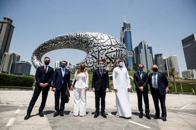 DI MAIO NEGLI EMIRATI ARABI