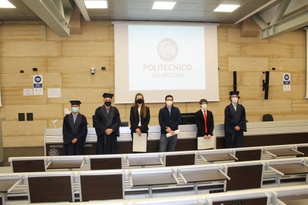 NUOVI LAUREATI MAGISTRALI AL CAMPUS DI CREMONA DEL POLITECNICO DI MILANO 