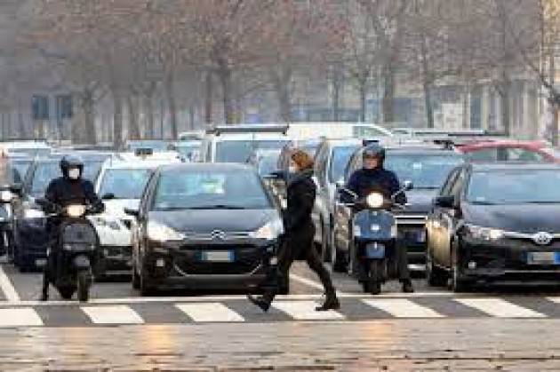 MobilitAria, verso livelli pre-Covid, Milano li supera