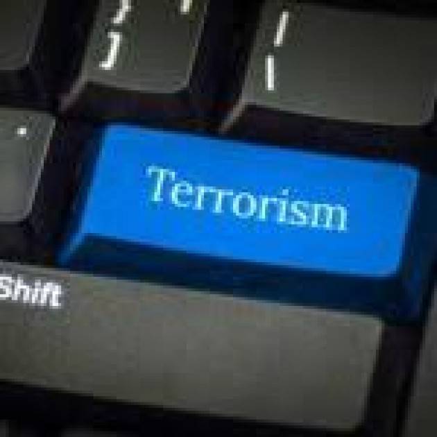 Il Parlamento UE approva il regolamento contro il terrorismo online