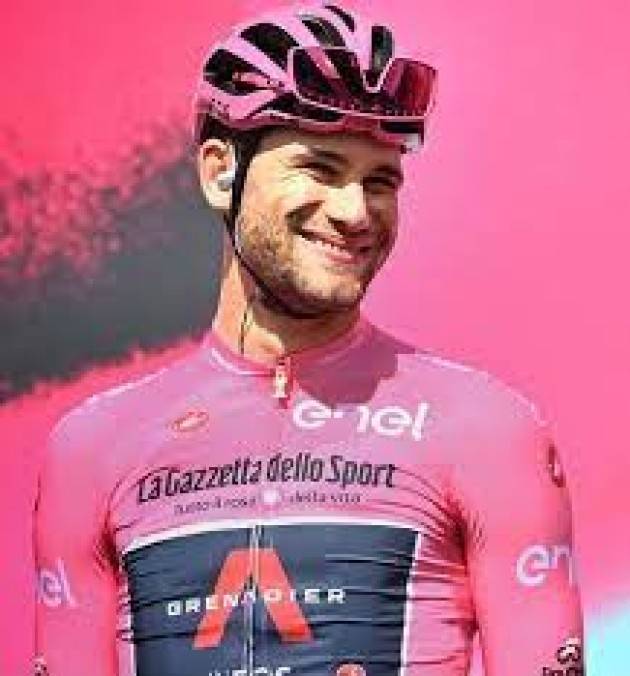 Diretta della 1^ tappa del Giro d’Italia 2021. Vince FILIPPO GANNA