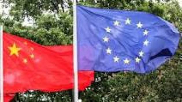 Ue-Cina: l’Europarlamento rifiuta di approvare l’accordo finché le sanzioni sono in vigore