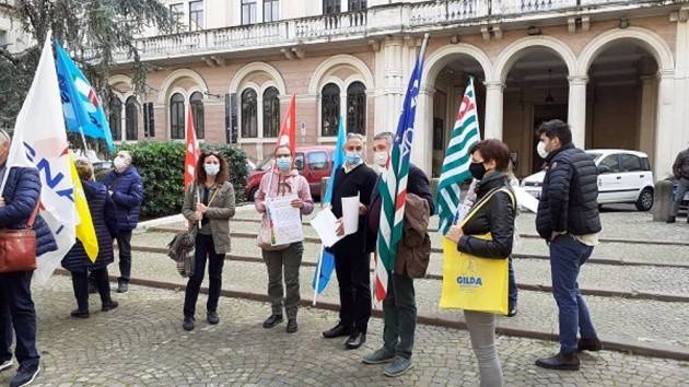 Sindacati Scuola! PACTA SUNT SERVANDA! 1 PATTI SI RISPETTANO!