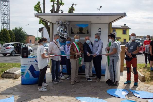 Padania Acque : Inaugurata  la casa dell’acqua 'Fonte Grumello’  