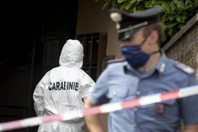 Anziana trovata morta in casa, si indaga per omicidio