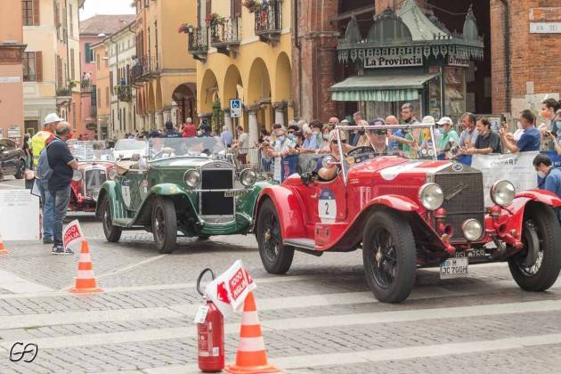 Mercoledì 16 giugno 2021 e le Mille Miglia sono passate da Cremona  (Video)