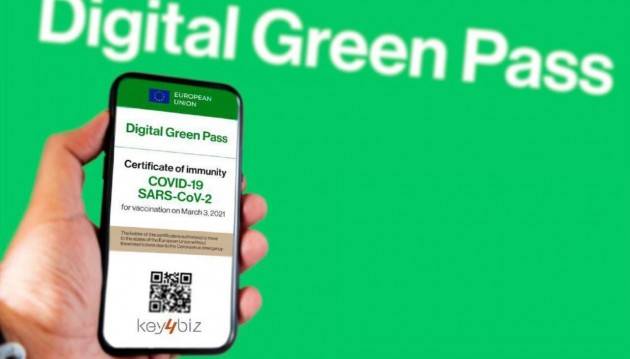 CODACONS (CR):WHATSAPP, ATTENZIONE AL FALSO MESSAGGIO TRUFFA PER GREEN PASS.