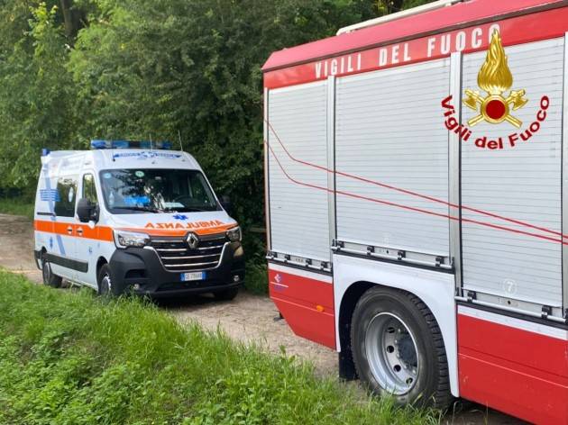 28ENNE CADE ALLE BUCHE DI NESE: ARRIVA L'ELISOCCORSO