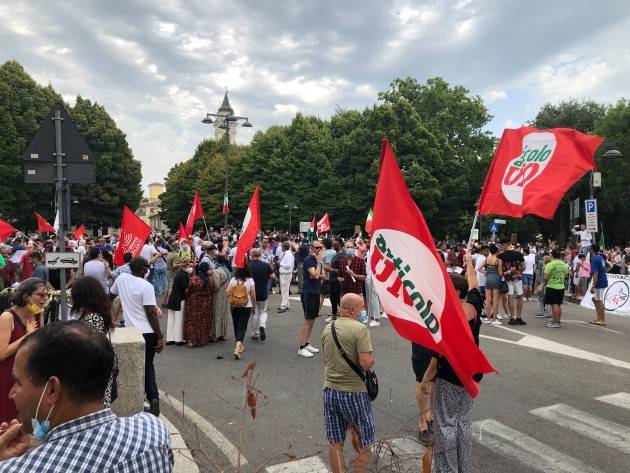 Voghera in piazza Giustizia per Musta, Youns El Bousettaoui| Carlo Porcari