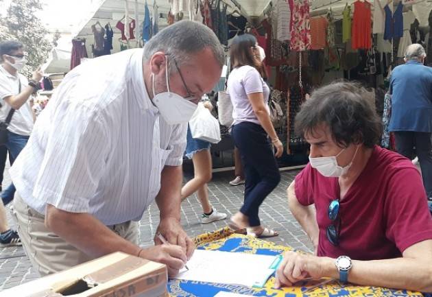 LUCIANO PIZZETTI HA FIRMATO I REFERENDUM PER LA GIUSTIZIA GIUSTA 