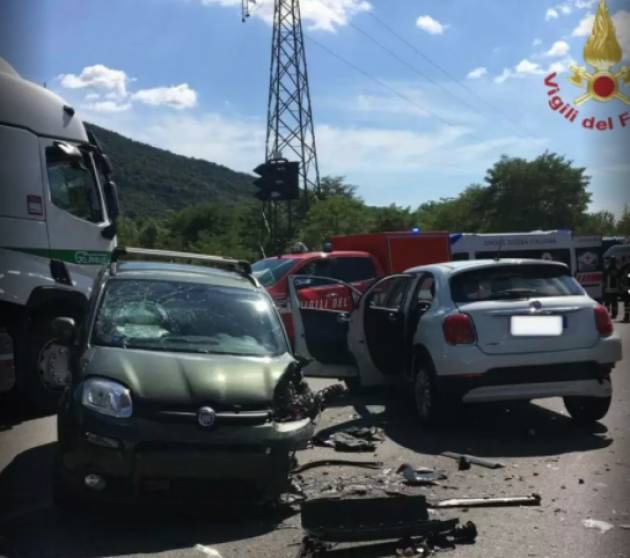 GRAVE INCIDENTE A NEMBRO: QUATTRO FERITI ANCHE UN BIMBO DI 8 ANNI