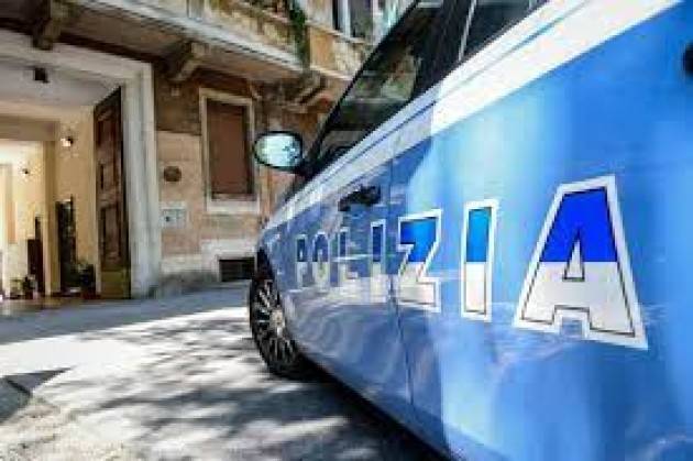 Uccide la compagna e si costituisce dopo oltre 24 ore