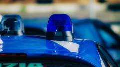 30ENNE DA IN ESCANDESCENZA E AGGREDISCE I POLIZIOTTI: FERITO GRAVE