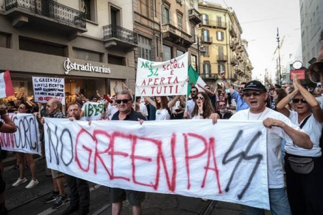 In 3mila a manifestazione no Green Pass a Milano