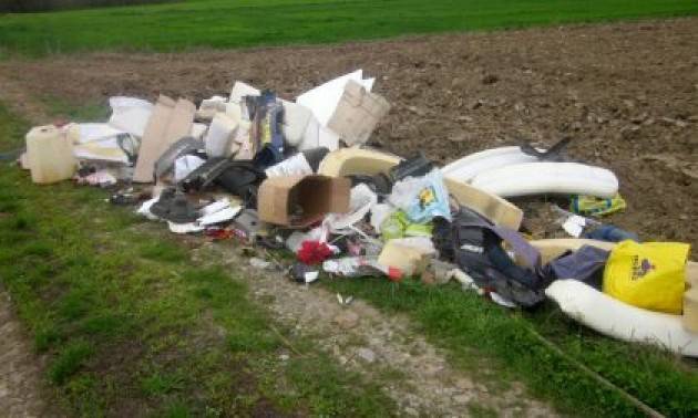 VAILATE : STOP CON L'ABBANDONO RIFIUTI