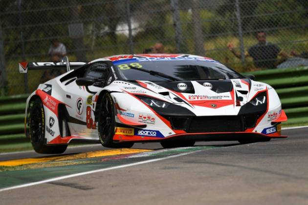 Ancora un podio a Imola per Pietro Perolini e ancora la testa in PRO-Am !