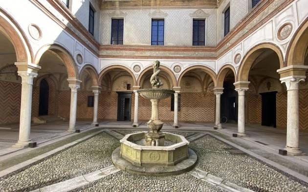 CR IL 18 E 19 SETT. VISITA PALAZZO GUAZZONI ZACCARIA 