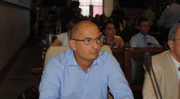 CR Rodolfo Bona conferma che saranno ripiantati  tutti gli alberi tagliati 