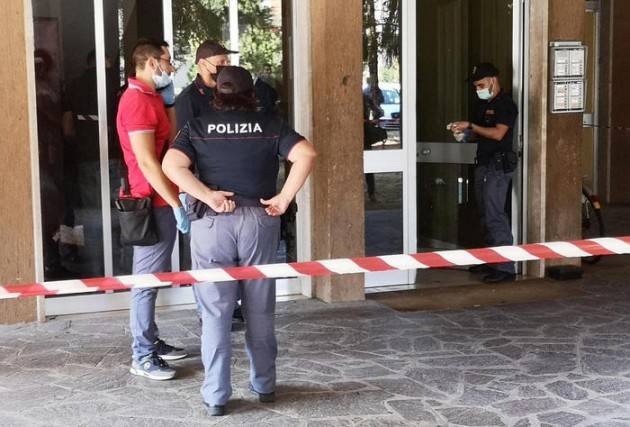 CREMONA - 20ENNE UCCIDE A COLTELLATE LA MADRE - FOTO 