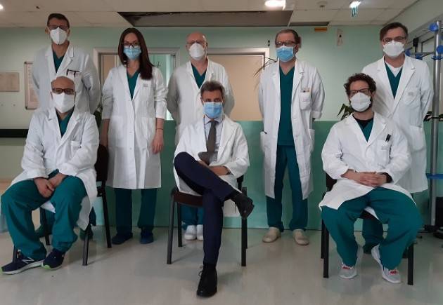 ASST CR e Università Brescia  STUDIO  DI SIMULAZIONE IN SUTURE LAPAROSCOPICHE.