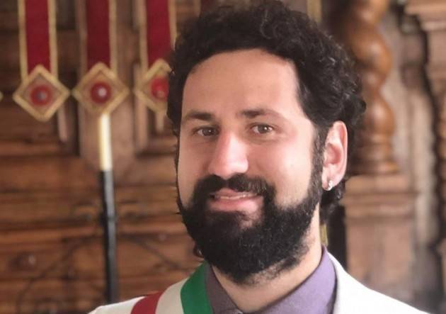 Crema Cani in ufficio. Jacopo Bassi ( PD) risponde al M5S cremasco