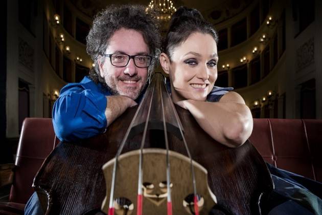 Cremona  Musica Nuda con Petra Magoni e Ferruccio Spinetti al  Ponchielli