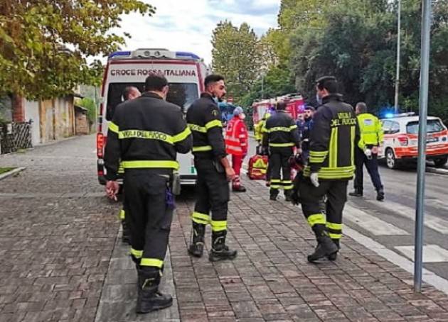 #CREMA RAGAZZA URTATA DA UN TRENO IN STAZIONE 