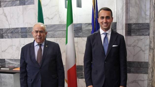 Il ministro Di Maio a colloquio con il collega algerino Lamamra