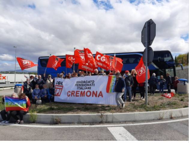 Marcia Perugia-Assisi 2021 30mila partecipanti Cremona presente