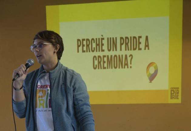 Il primo Pride a Cremona  il 4 giugno 2022. Il comitato  fa coming out