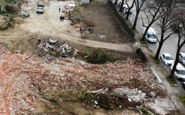 Ex SNUM CR Altra grana per il Comune il Fridays For Future chiede un parco