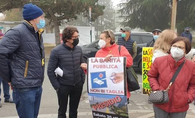Al presidio sanità ADESSO BASTA c’era anche Danilo|Toninelli Paola Tacchini 