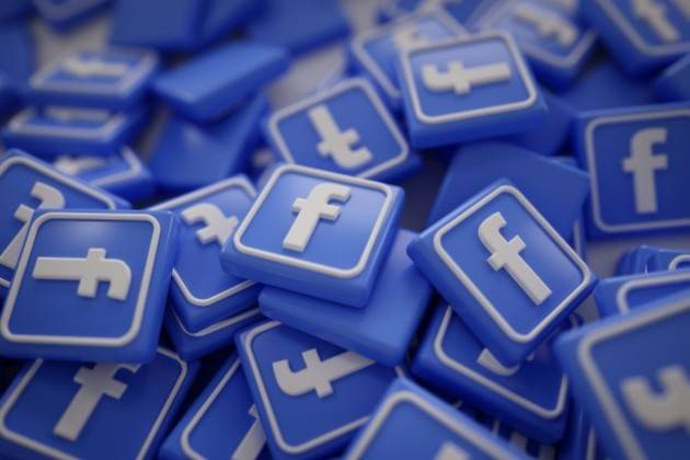 Facebook adottando  il nome di Metà svilisce la lingua greca antica 