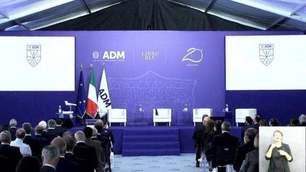 Libro Blu, il 2020 la Waterloo del settore giochi: in tutte le regioni calano spesa e raccolta 