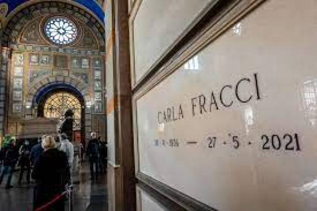 Carla Fracci prima donna tumulata al Famedio del Monumentale