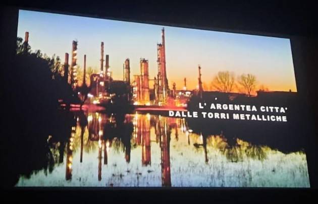 Simone Bacchetta presenta il video :Tamoil ‘L’argentea città dalle torri metalliche’