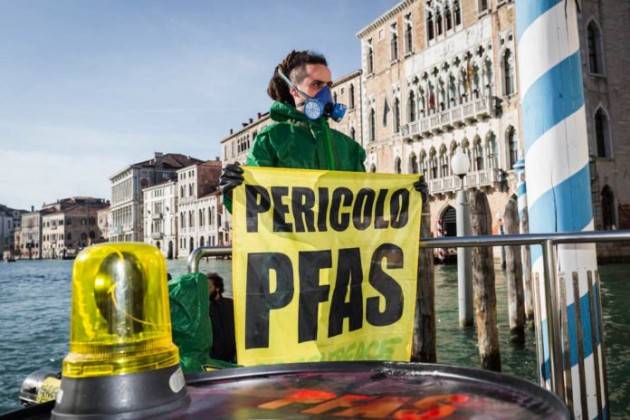 Referendum  Per l’abrogazione dei Pfas Solvay | rete ambientalista