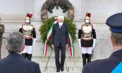Il presidente Mattarella nel Giorno dell’Unità nazionale e delle Forze armate