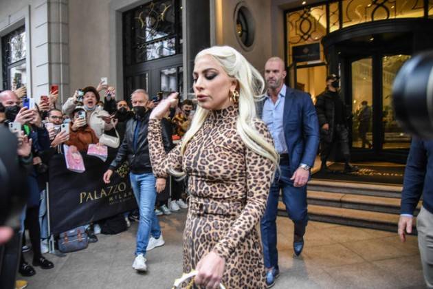 Lady Gaga a Milano, grazie a sanitari per il loro coraggio