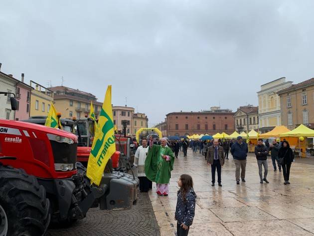 Coldiretti  grande partecipazione Giornata  Ringraziamento a Casalmaggiore