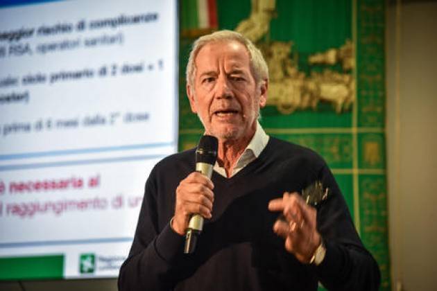 Bertolaso, la terza dose di vaccino anticovid è inevitabile