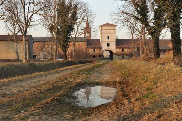 Provincia Cremona Conferenza sule CASCINE CREMONESI  il 26 novembre ore 17.30