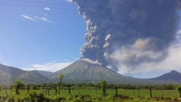 Gli eventi vulcanici dell’America Centrale del 2012 come conseguenza dei grandi terremoti nell’area