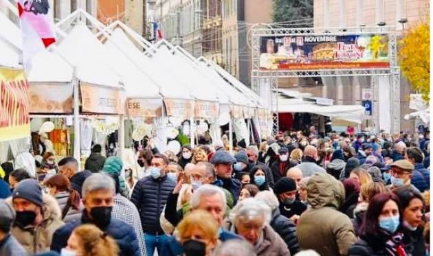 Immagini Festa del Torrone  2021 di Cremona Uno straordinario successo (Video)