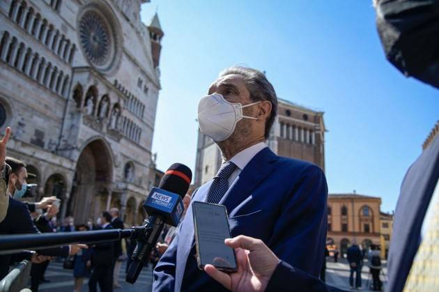 Caso camici Lombardia Attilio Fontana rinviato a giudizio Coinvolto anche il cremonese Superti